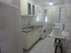 #006 - Apartamento para Locação em Bombinhas - SC - 3