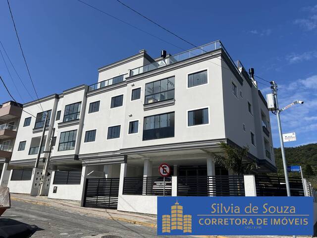 #1610 - Apartamento para Venda em Bombinhas - SC