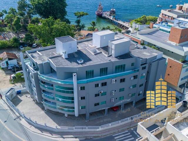 #1140 - Apartamento para Locação em Bombinhas - SC - 2