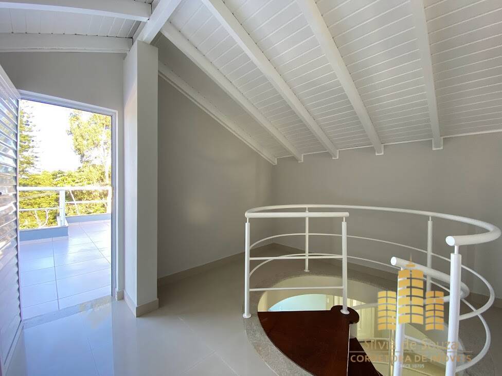 Casa, 3 quartos, 337 m² - Foto 38