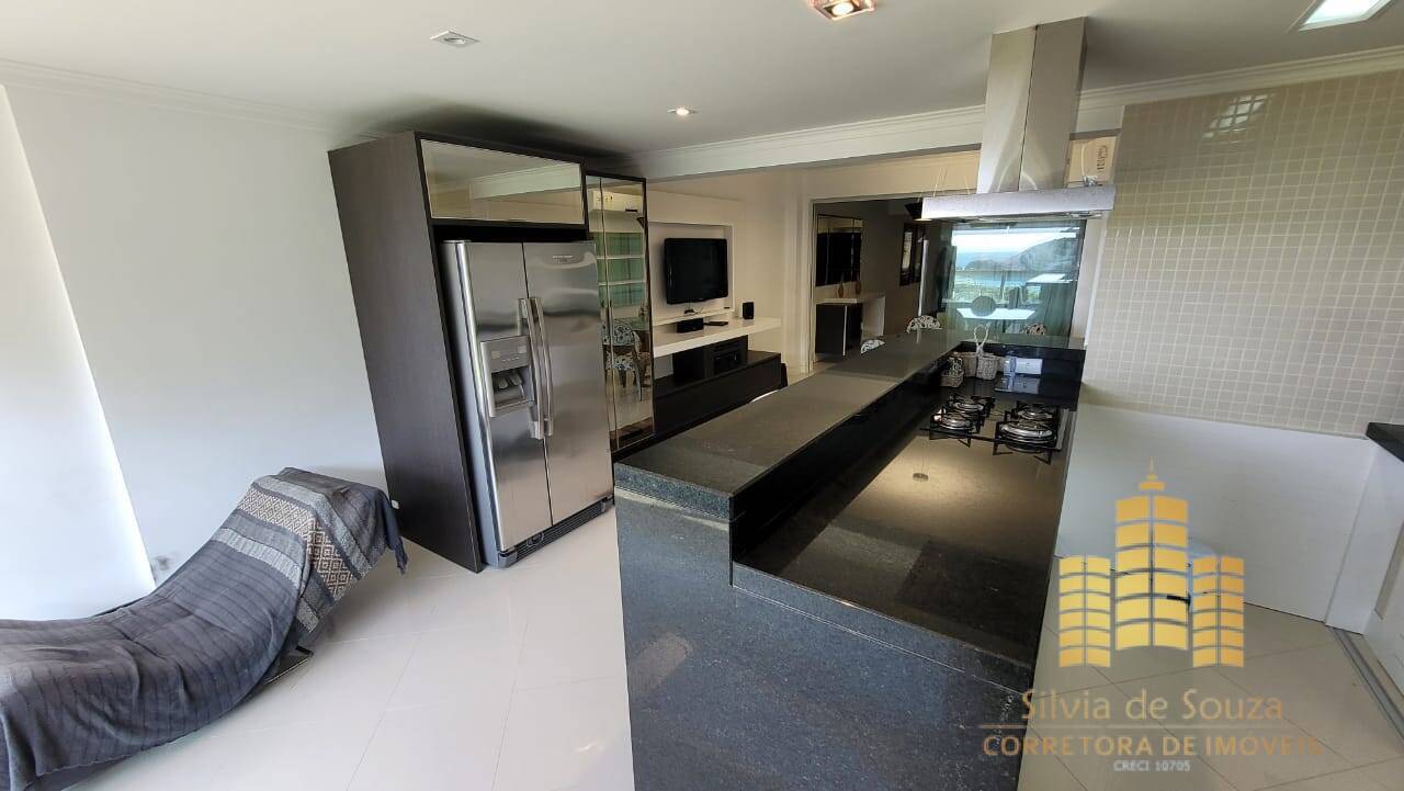 Apartamento, 3 quartos, 220 m² - Foto 9