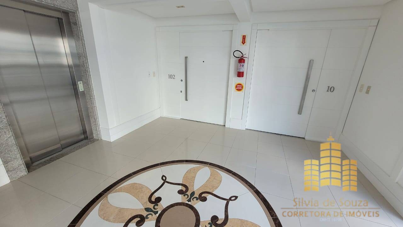 Apartamento, 3 quartos, 220 m² - Foto 31