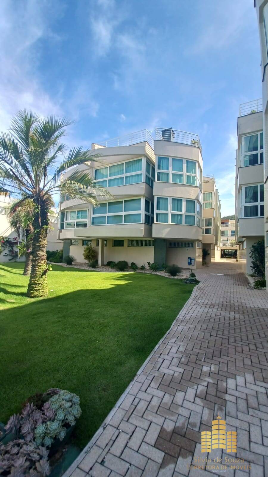 Apartamento, 3 quartos, 180 m² - Foto 2