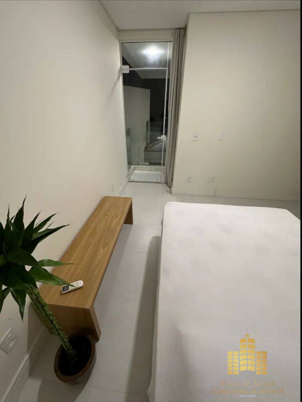 Casa, 4 quartos, 240 m² - Foto 22