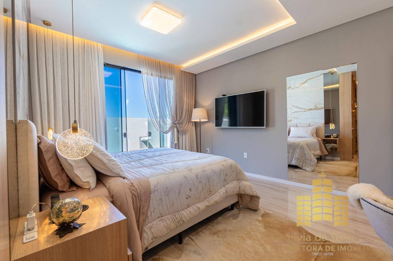 Casa, 3 quartos, 240 m² - Foto 17