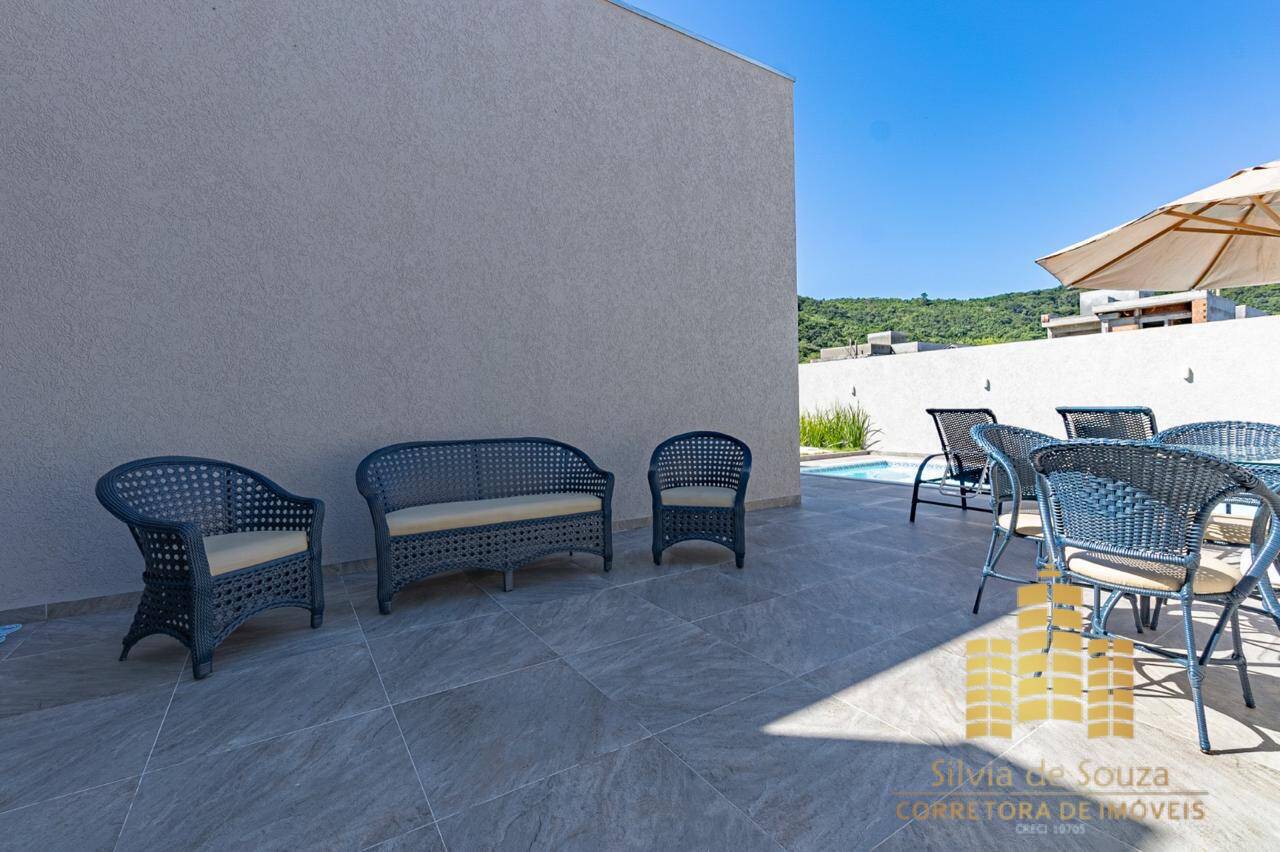 Casa, 3 quartos, 240 m² - Foto 38