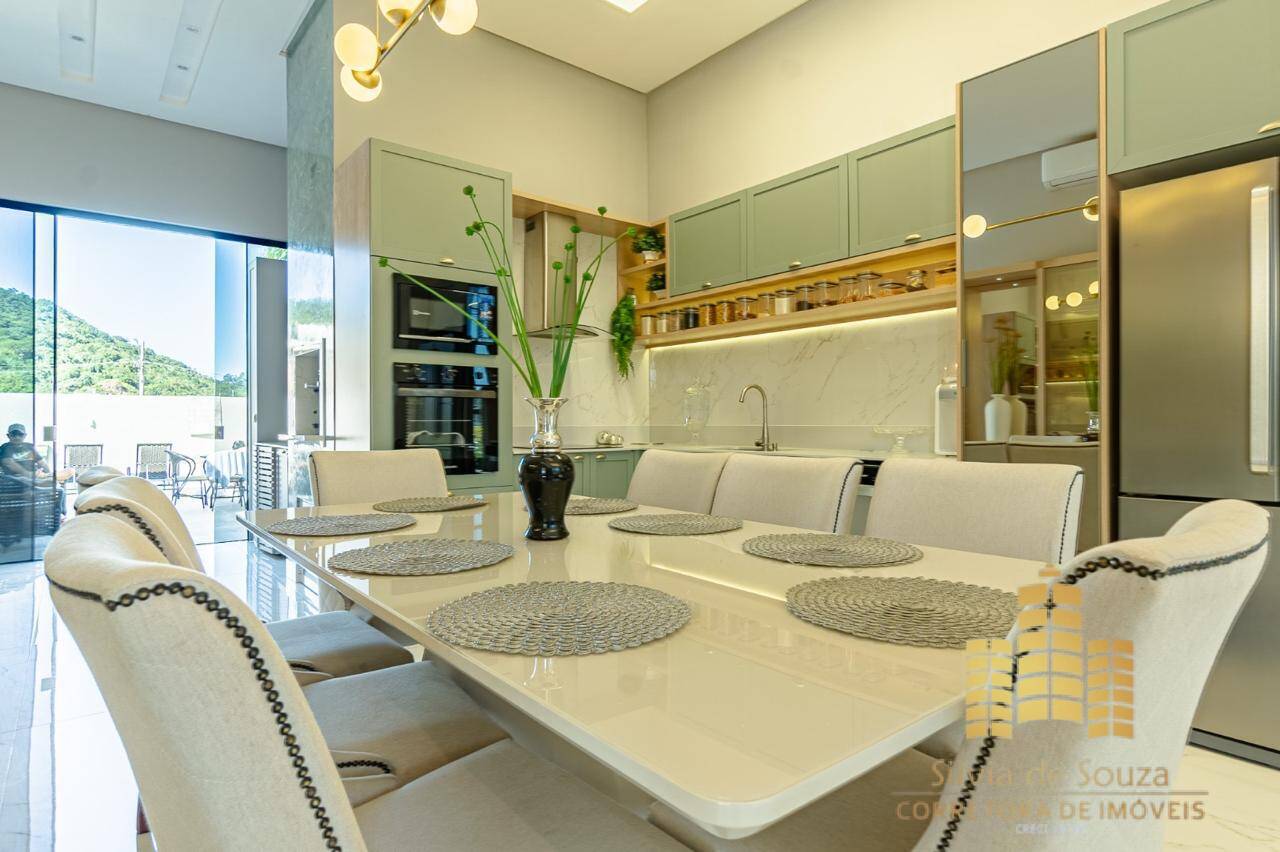 Casa, 3 quartos, 240 m² - Foto 7