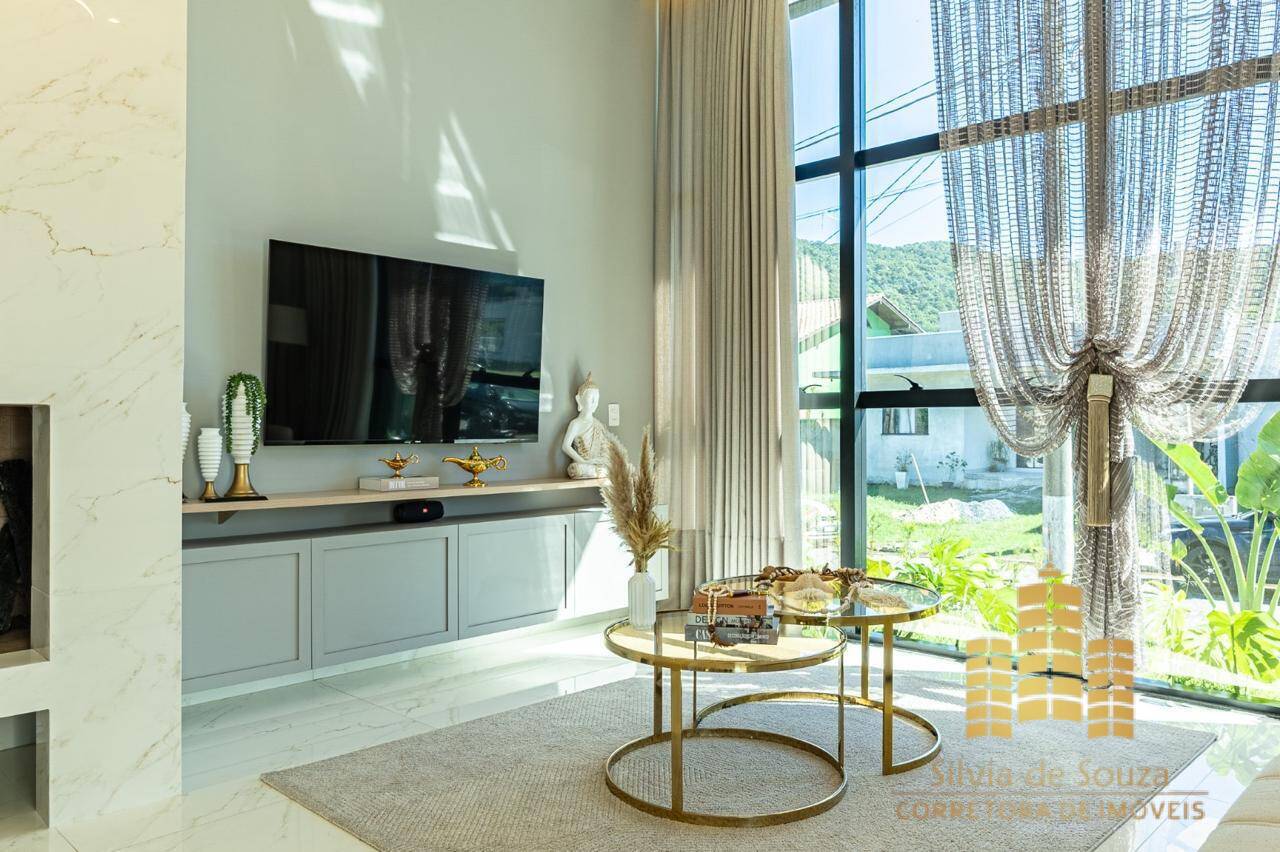 Casa, 3 quartos, 240 m² - Foto 15