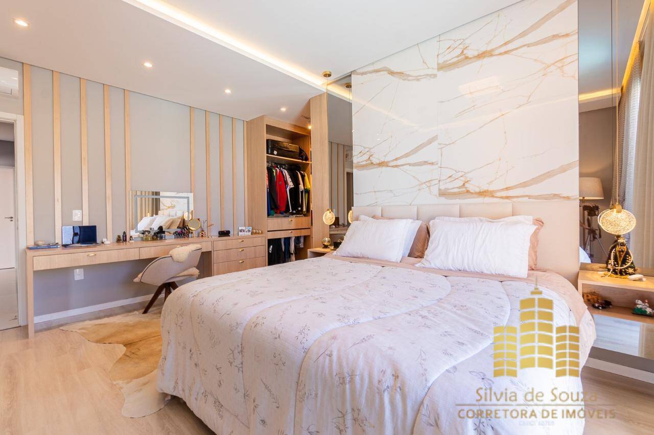 Casa, 3 quartos, 240 m² - Foto 18