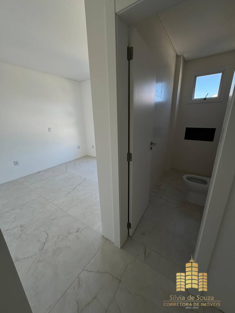Apartamento, 3 quartos, 121 m² - Foto 3