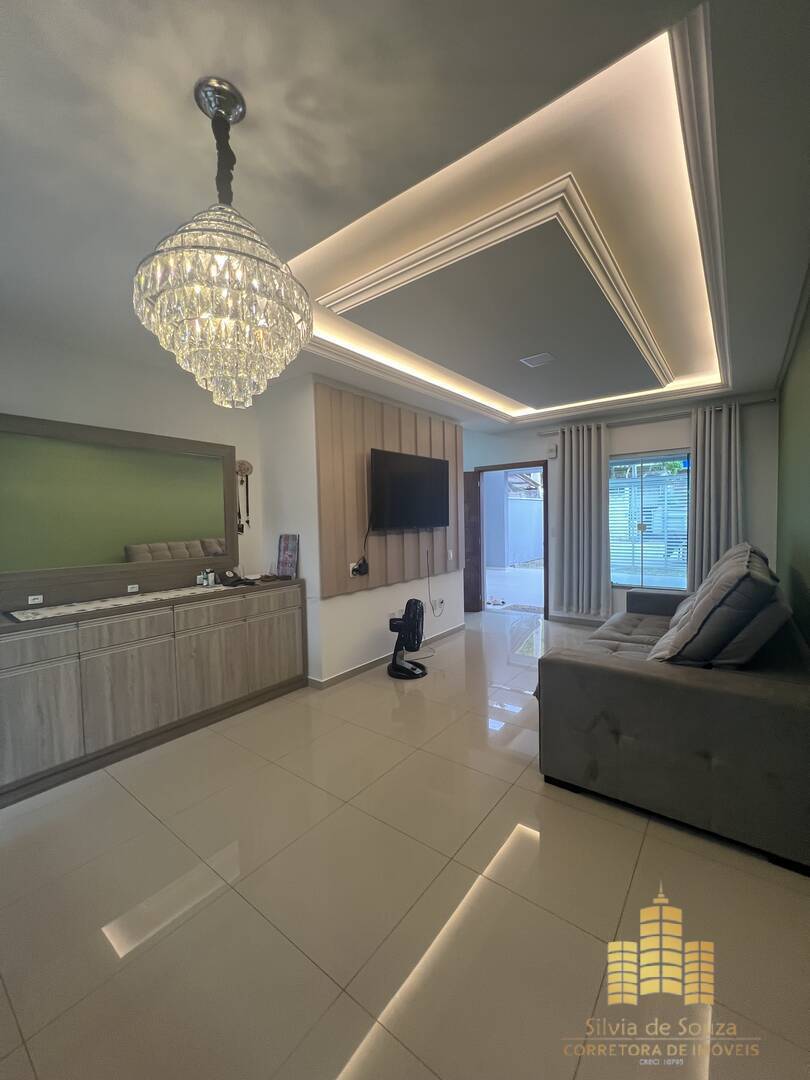 Casa, 3 quartos, 122 m² - Foto 1